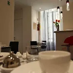 Domus Via Veneto Bed & Breakfast