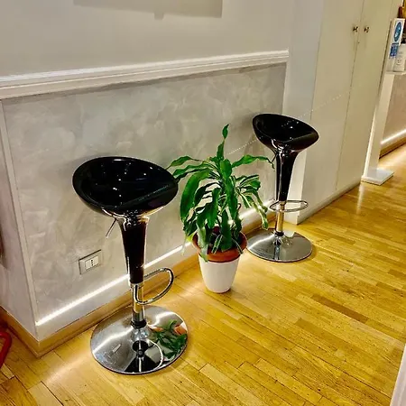 Domus Via Veneto Bed & Breakfast Rome