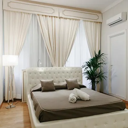 Domus Via Veneto 2* Roma