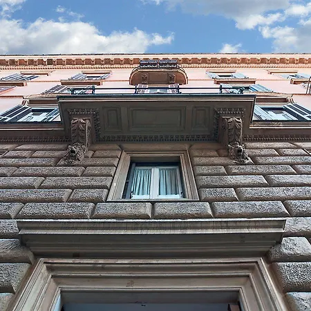 Domus Via Veneto Bed & Breakfast