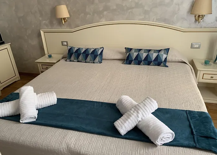 Domus Via Veneto Bed & Breakfast Rome