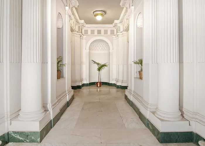 Domus Via Veneto Bed & Breakfast Rome