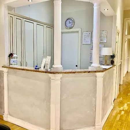 Alojamento de Acomodação e Pequeno-almoço Domus Via Veneto