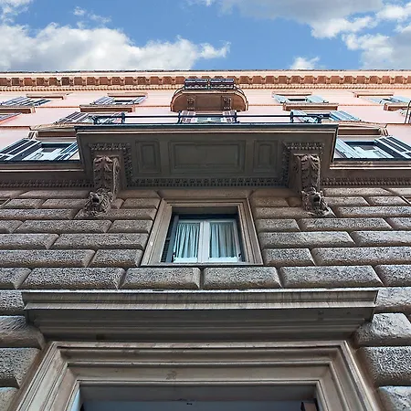 Domus Via Veneto Alojamento de Acomodação e Pequeno-almoço 2*