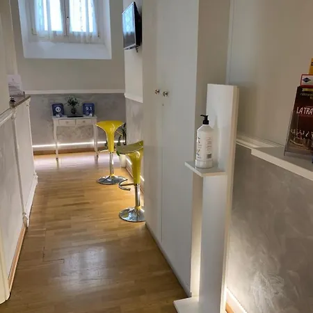 Domus Via Veneto 2* Roma